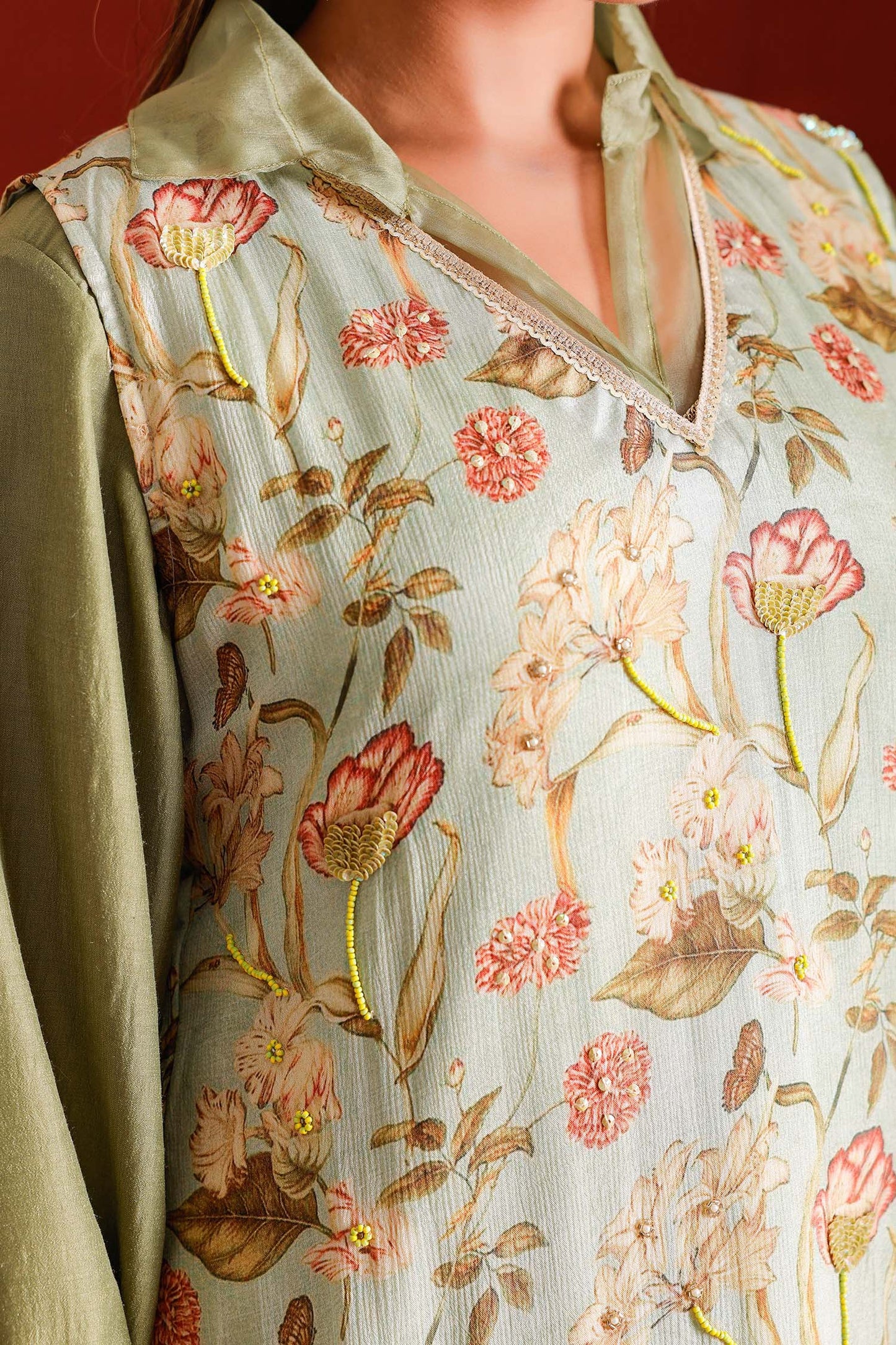 GREEN MONOTONE 4-IN-1 STYLING SET