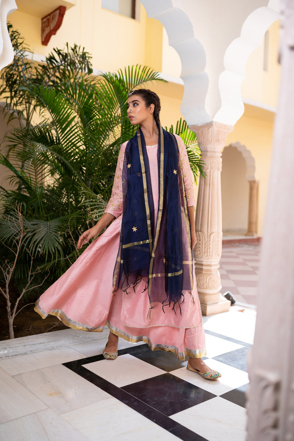 BLUSH PINK GOTAPATTI SUIT
