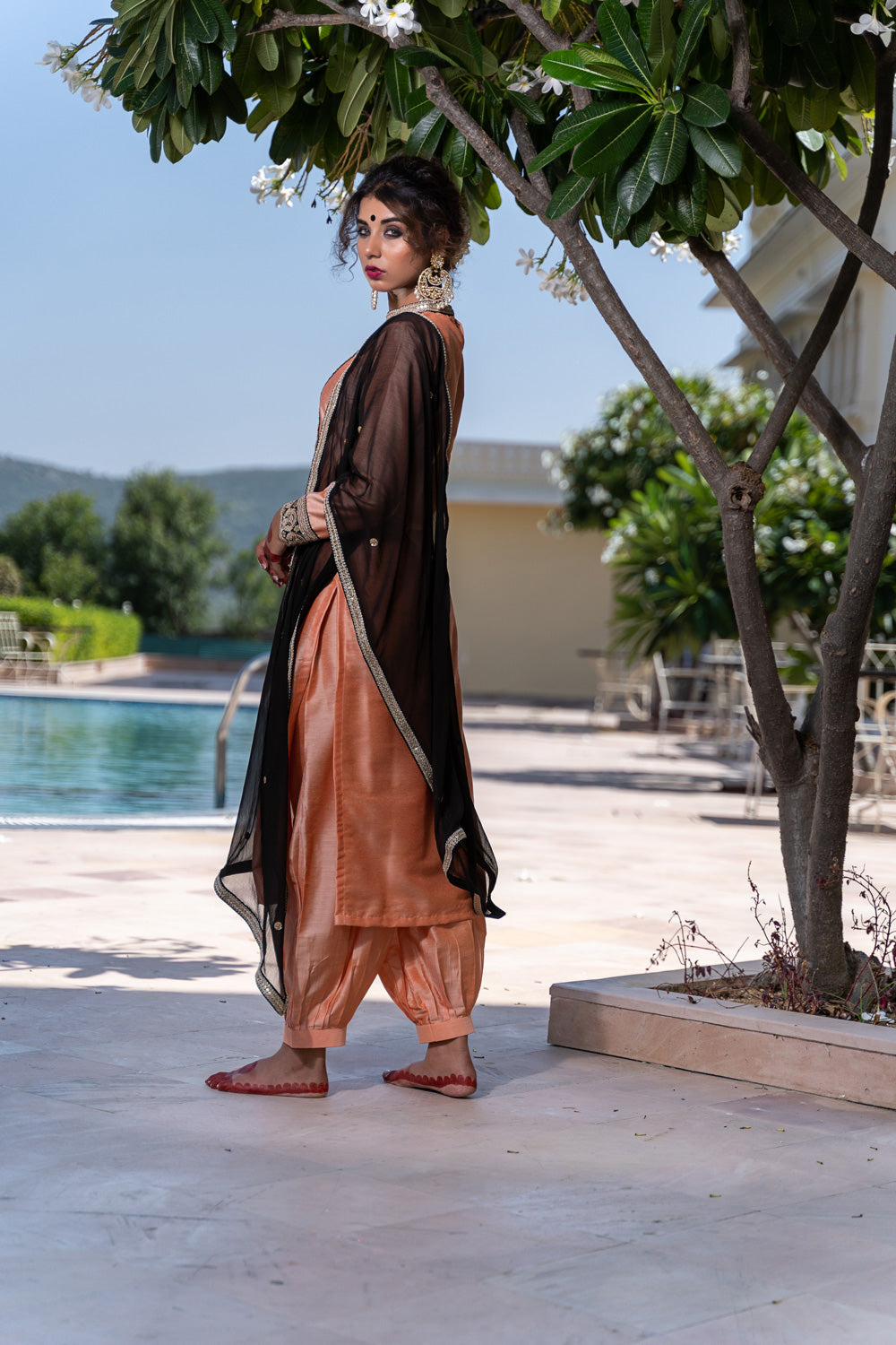 PEACH BLACK ROYAL SET