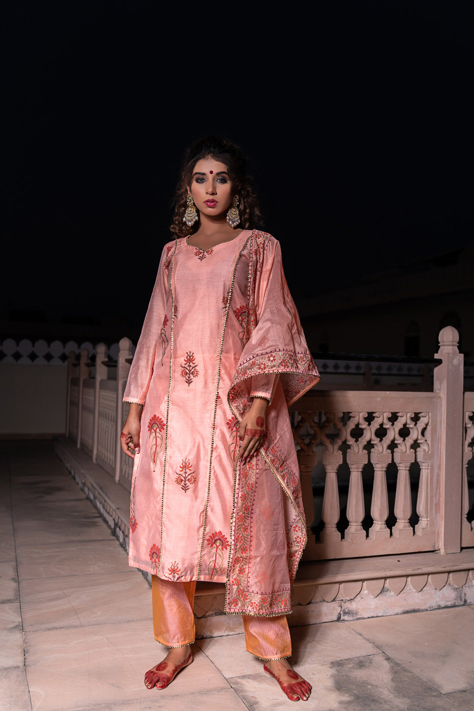 BLUSH PINK BLOCKED SUIT