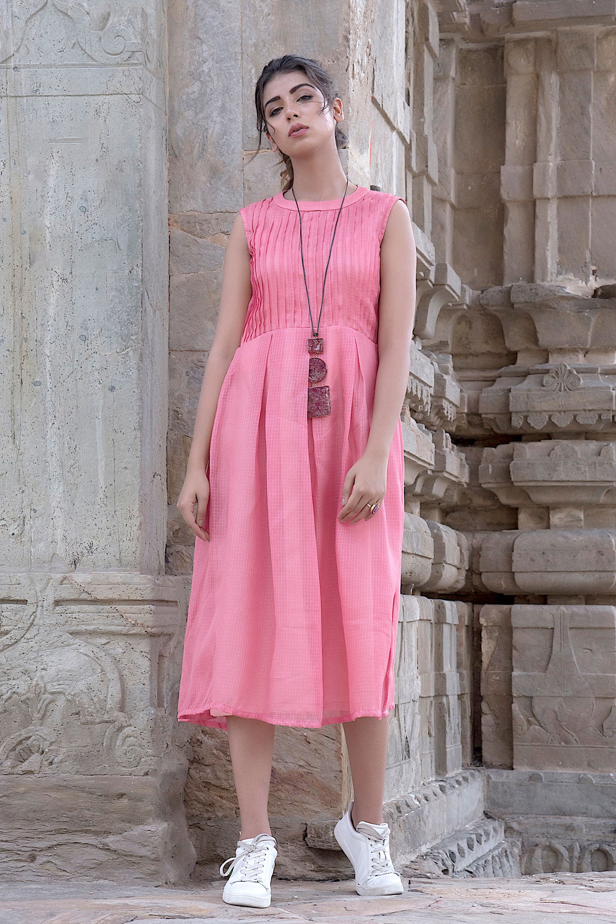 PEACH PINTEXED SLEEVELESS DRESS