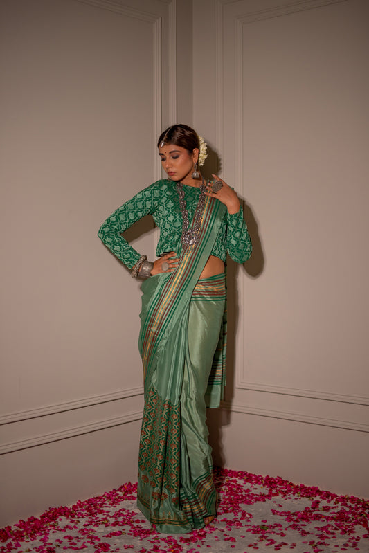 PASTEL GREEN HAND BLOCKED SAREE SET