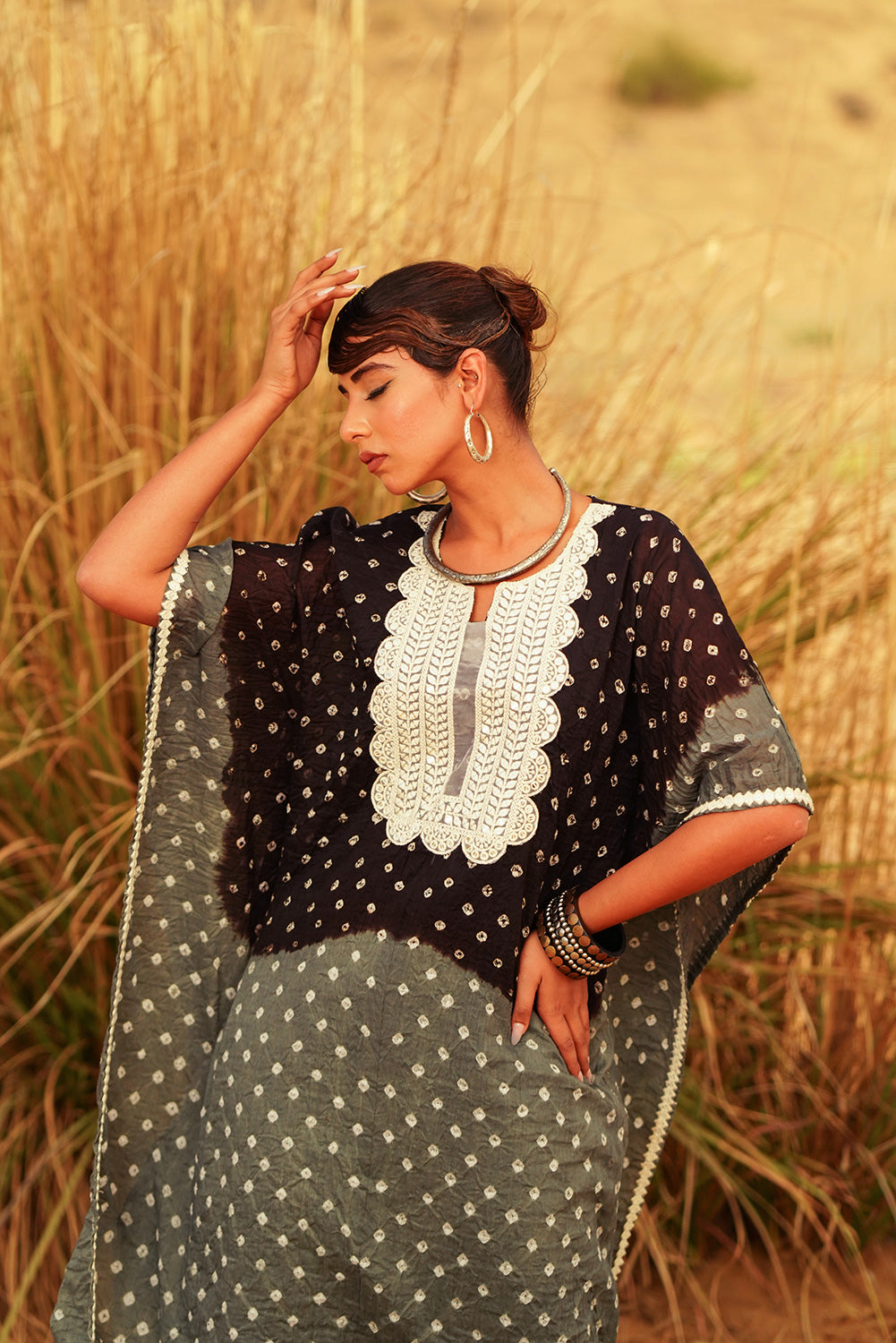 MONOCHROME KAFTAN SET