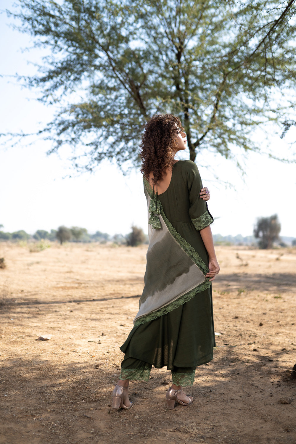 GREEN COTTON SUIT WITH SHADED DUPATTA