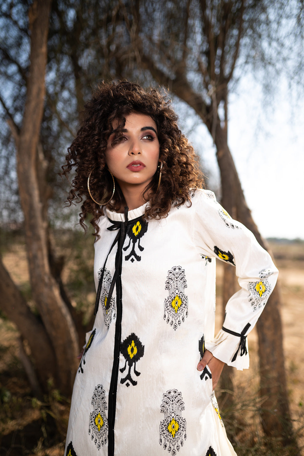 MONOCHROME SILK HANDBLOCKED COAT