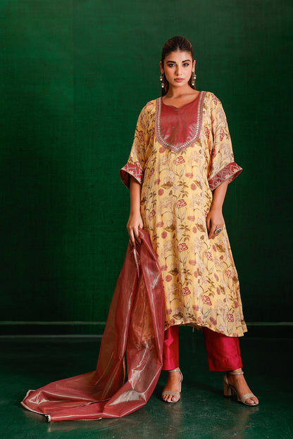 GOTAPATTI KAFTAN SUIT