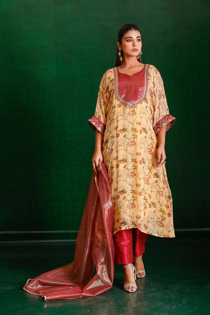GOTAPATTI KAFTAN SUIT