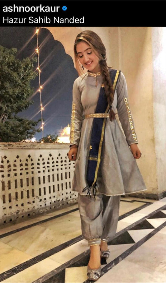 GREY GOTAPATTI SUITSET