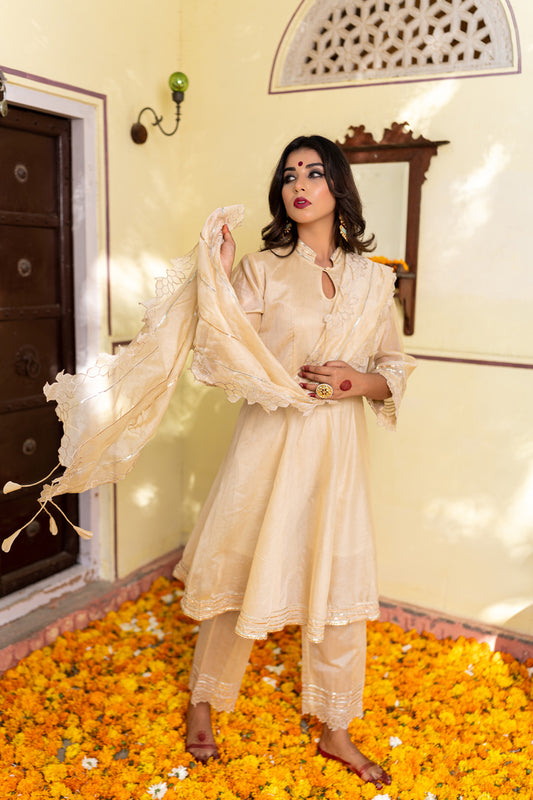 BEIGE CUTWORK SUIT