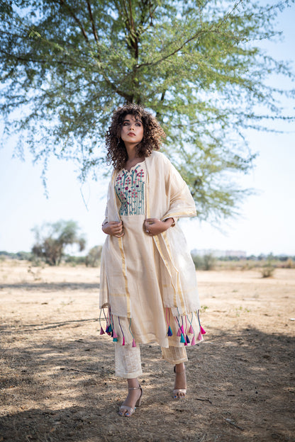 BEIGE HAND EMBROIDERED SUIT