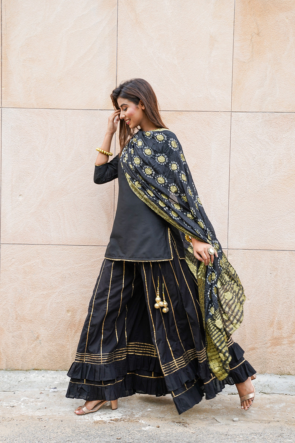 BLACK SHARARA SET