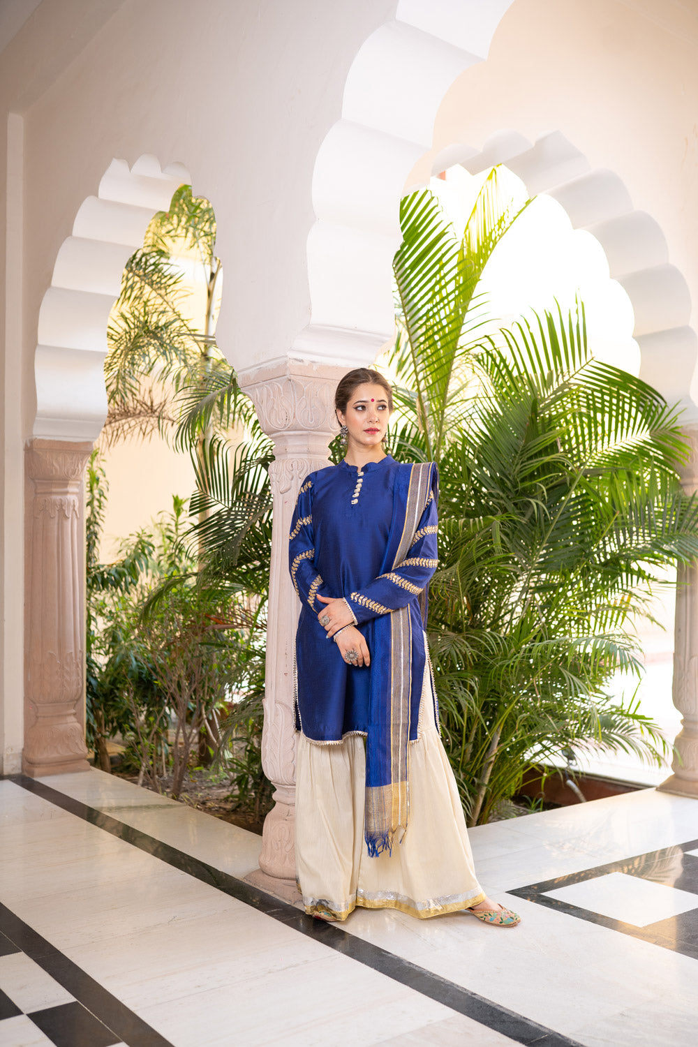 BLUE GOTAPATTI GHARARA SET