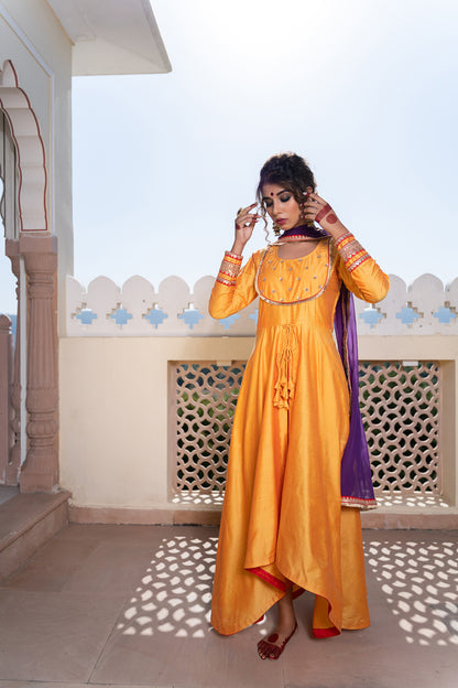 CANARY YELLOW ACHKAN SET