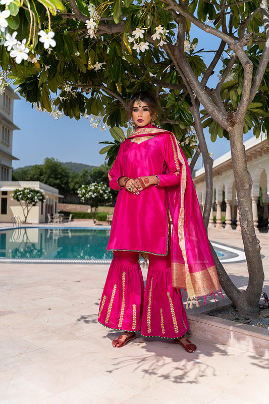 PINK GOTAPATTI GHARARA SET