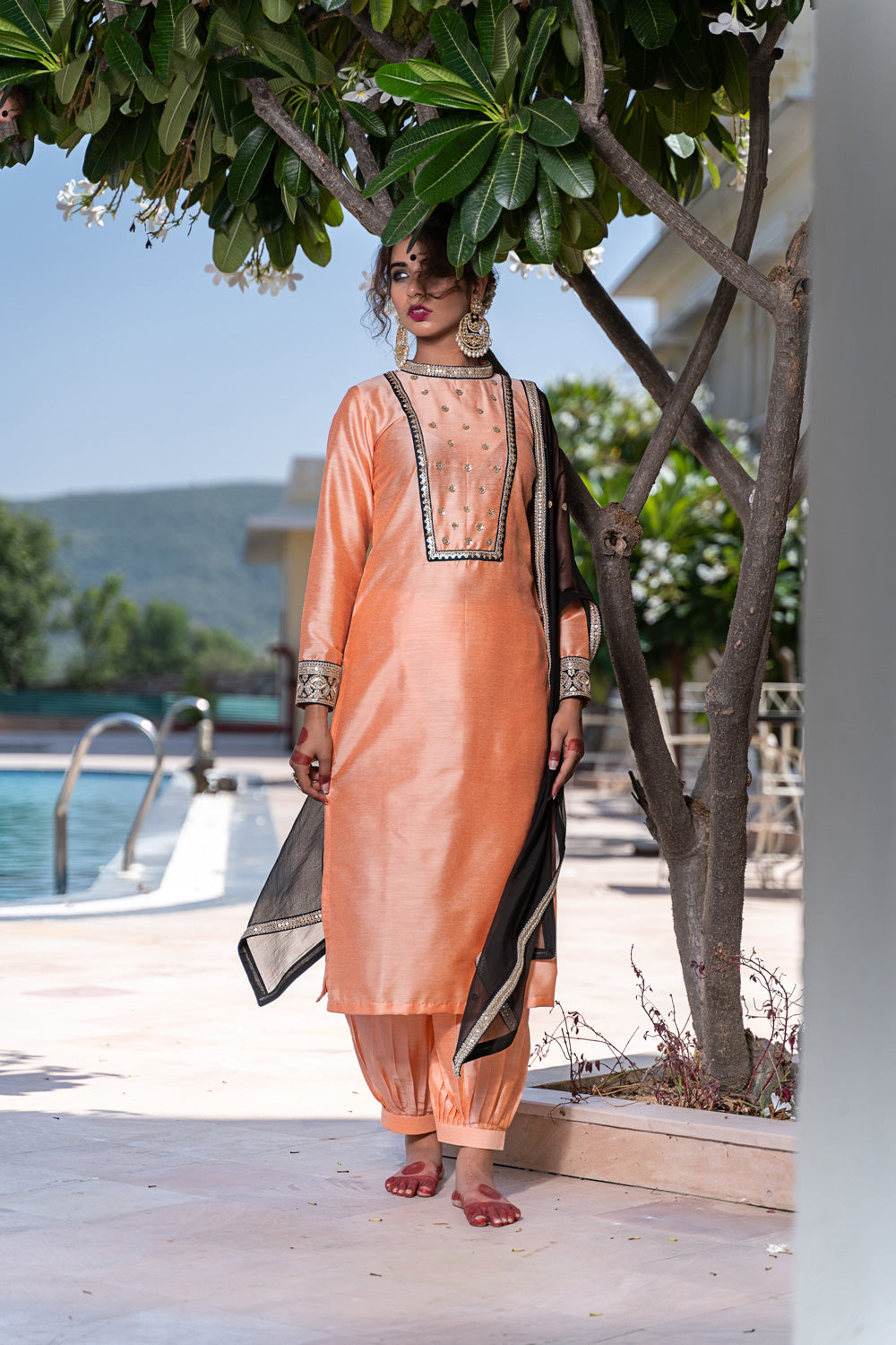 PEACH BLACK ROYAL SET