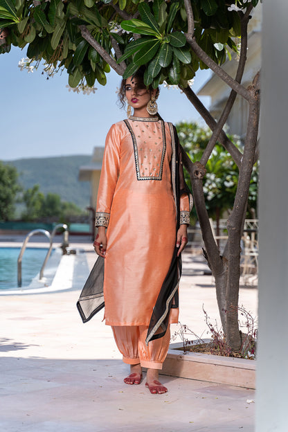 PEACH BLACK ROYAL SET