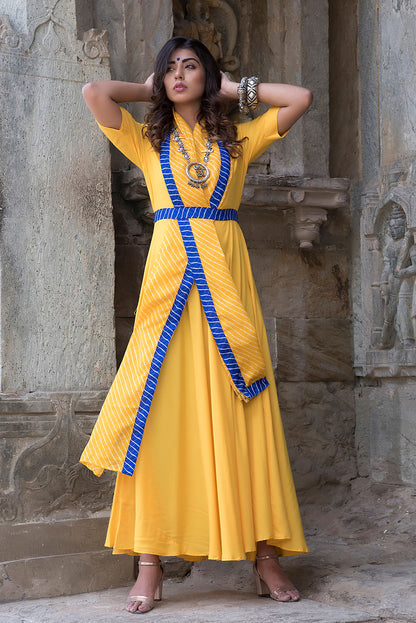 PREDRAPED COLLAR DRESS