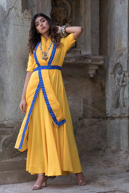 PREDRAPED COLLAR DRESS