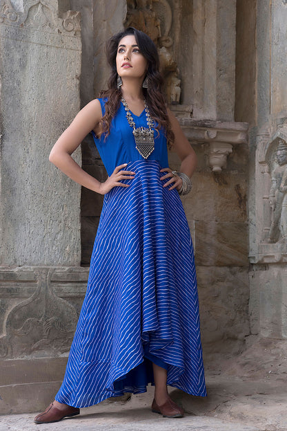 SLEEVLESS ASSYMETRIC BLUE DRESS