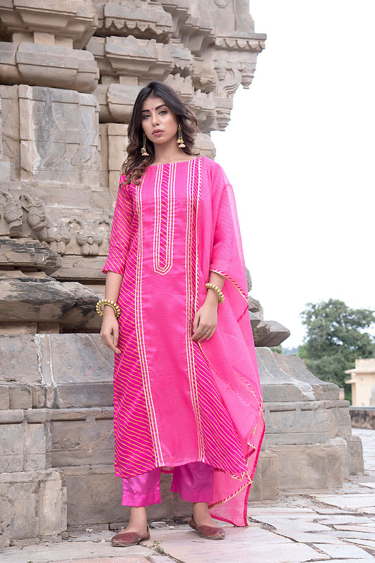 FUSCIA PANELLED GOTA SUIT SET