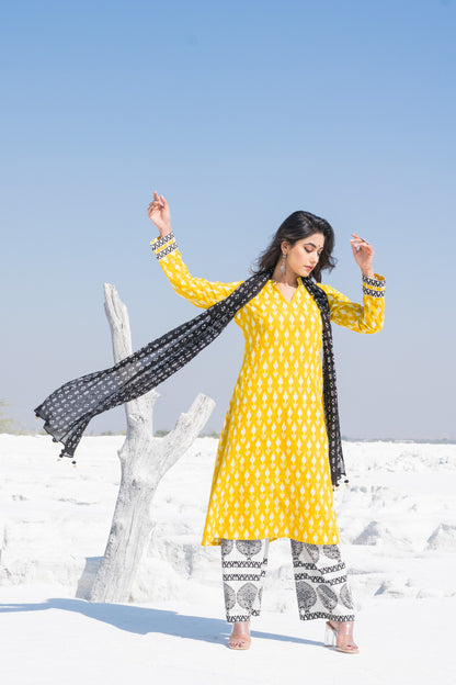 YELLOW IKKAT DUPATTA SET
