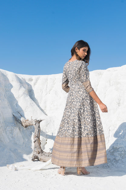 EARTHERN ANGARKHA SET