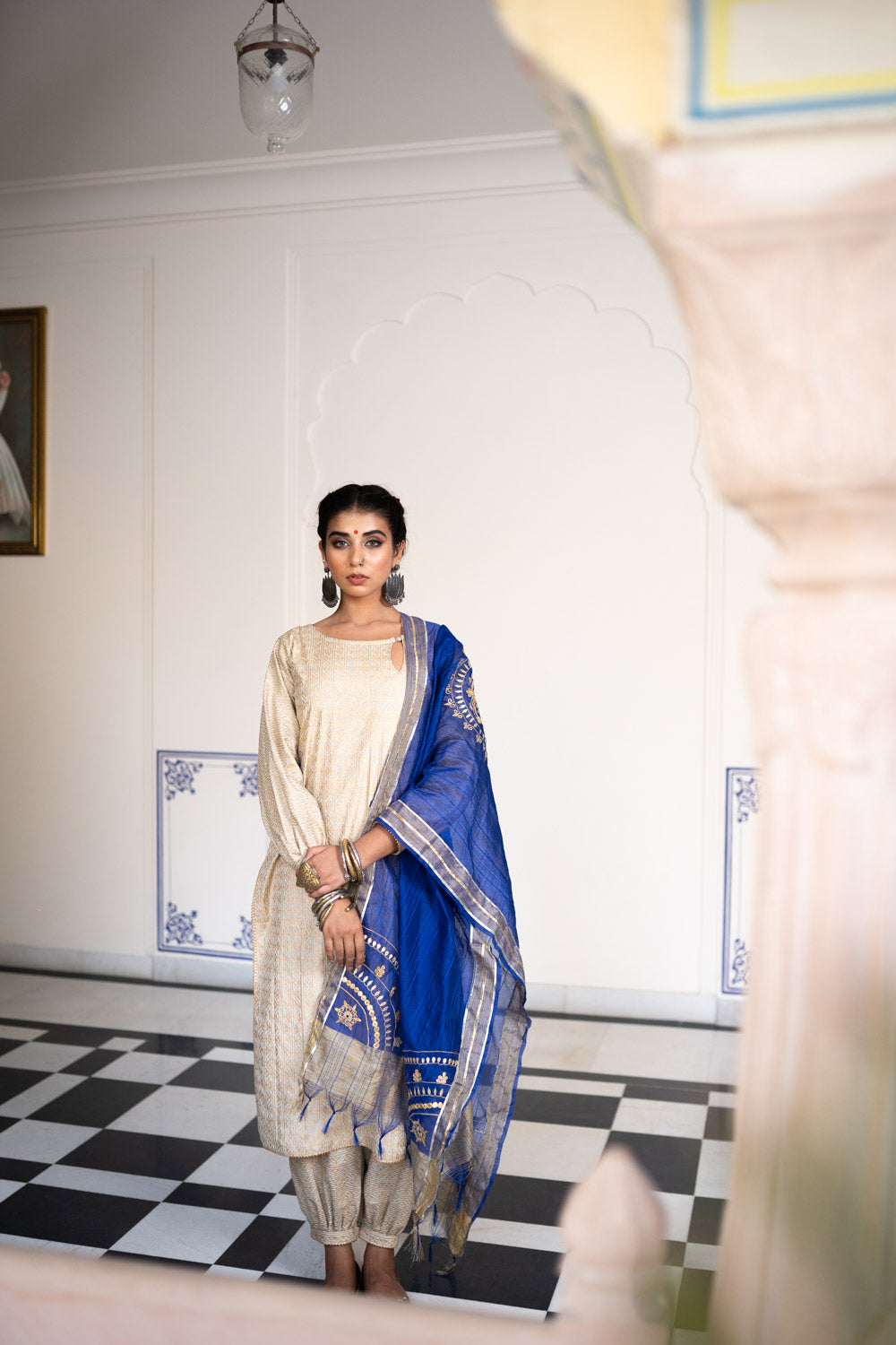 GOLD BLUE BLOCKED SUIT