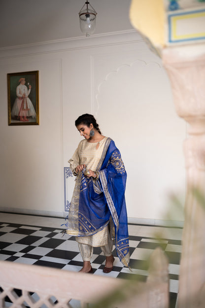 GOLD BLUE BLOCKED SUIT