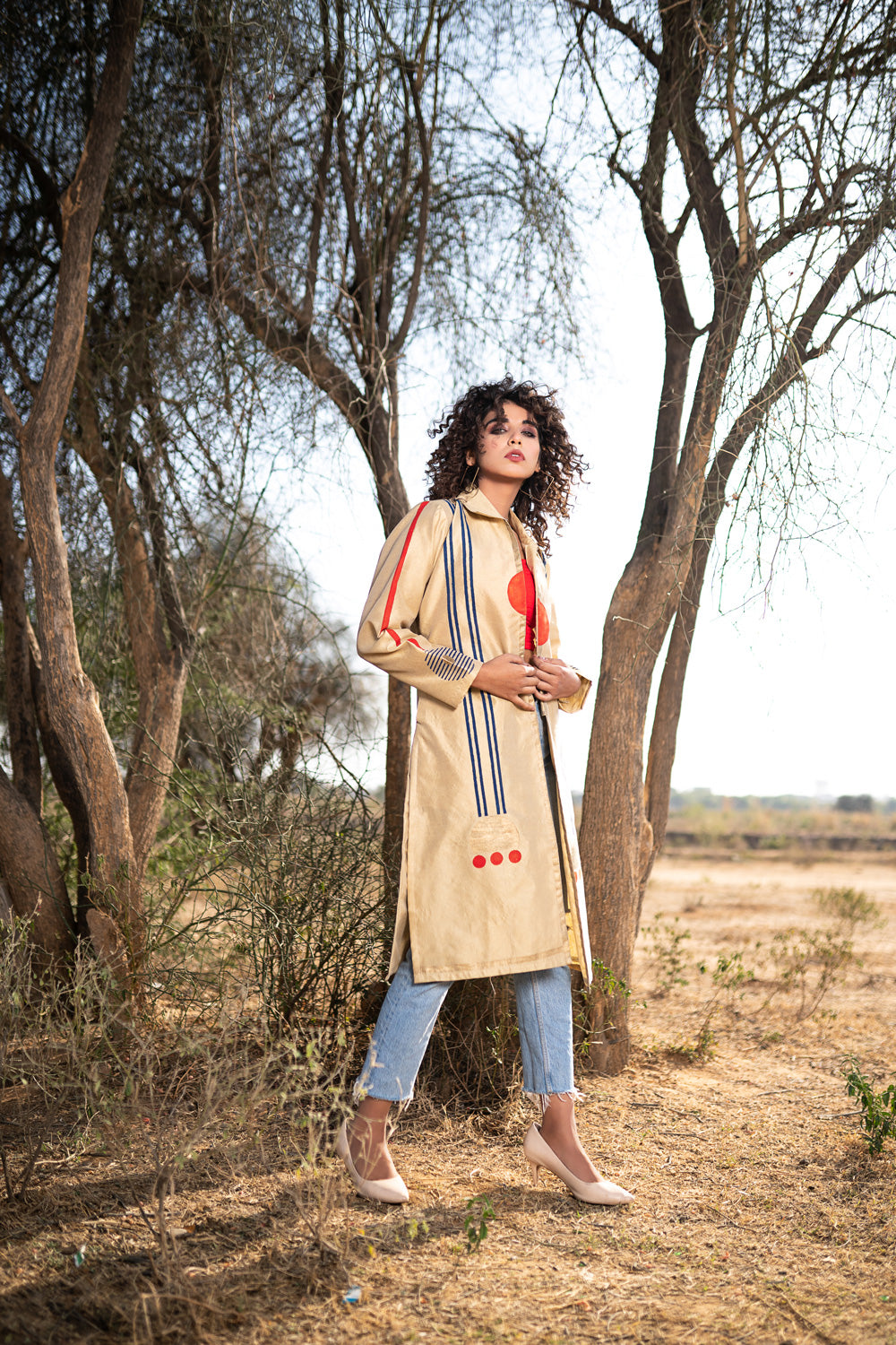 GOLD SILK HAND BLOCKED JACKET