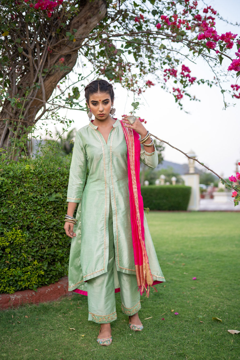 GREEN PINK GOTAPATTI SUIT