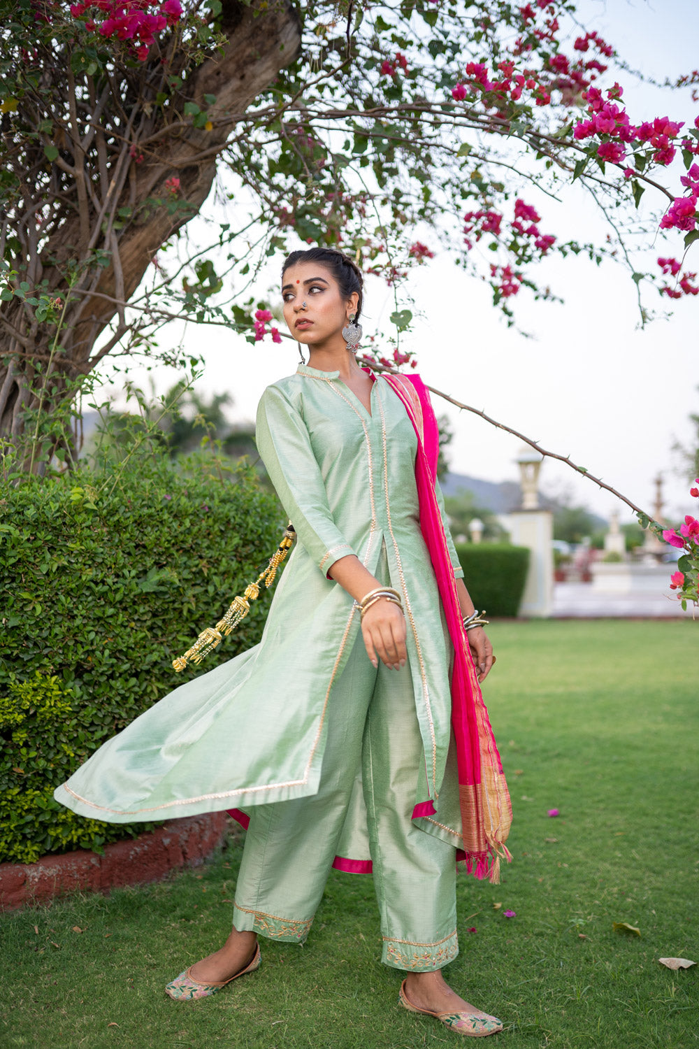 GREEN PINK GOTAPATTI SUIT