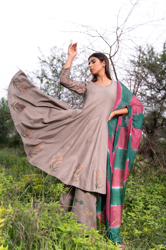 GREY ANARKALI SET