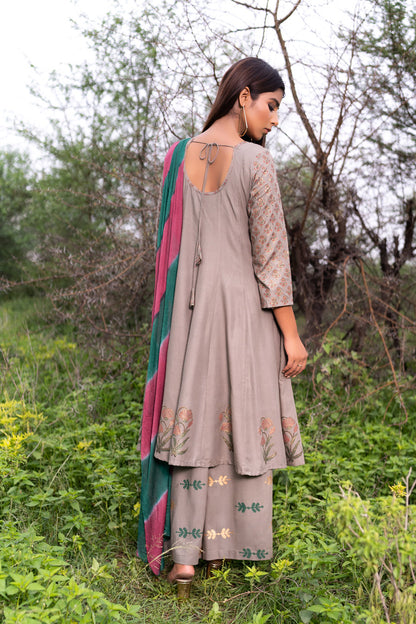 GREY ANARKALI SET