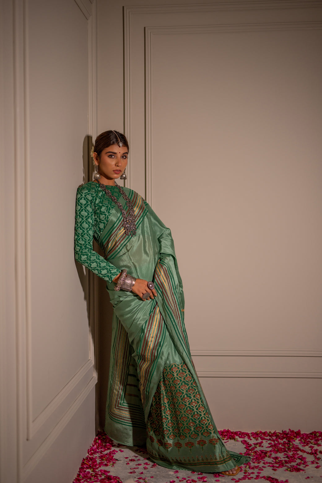 PASTEL GREEN HAND BLOCKED SAREE SET