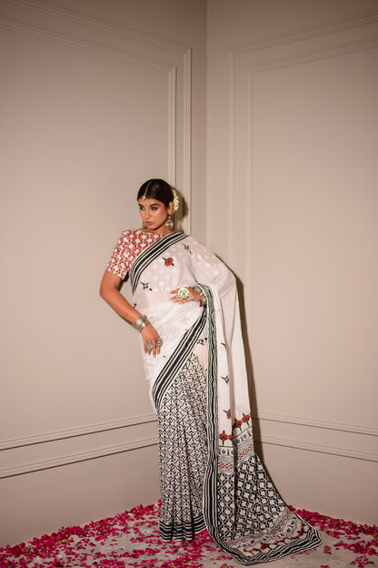 MONOCHROME HAND BLOCKED SAREE SET