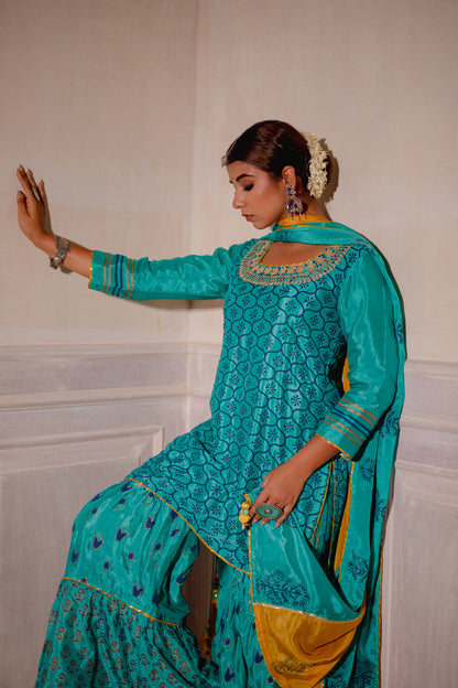 TURQUOISE AEHHSAAS GHARARA