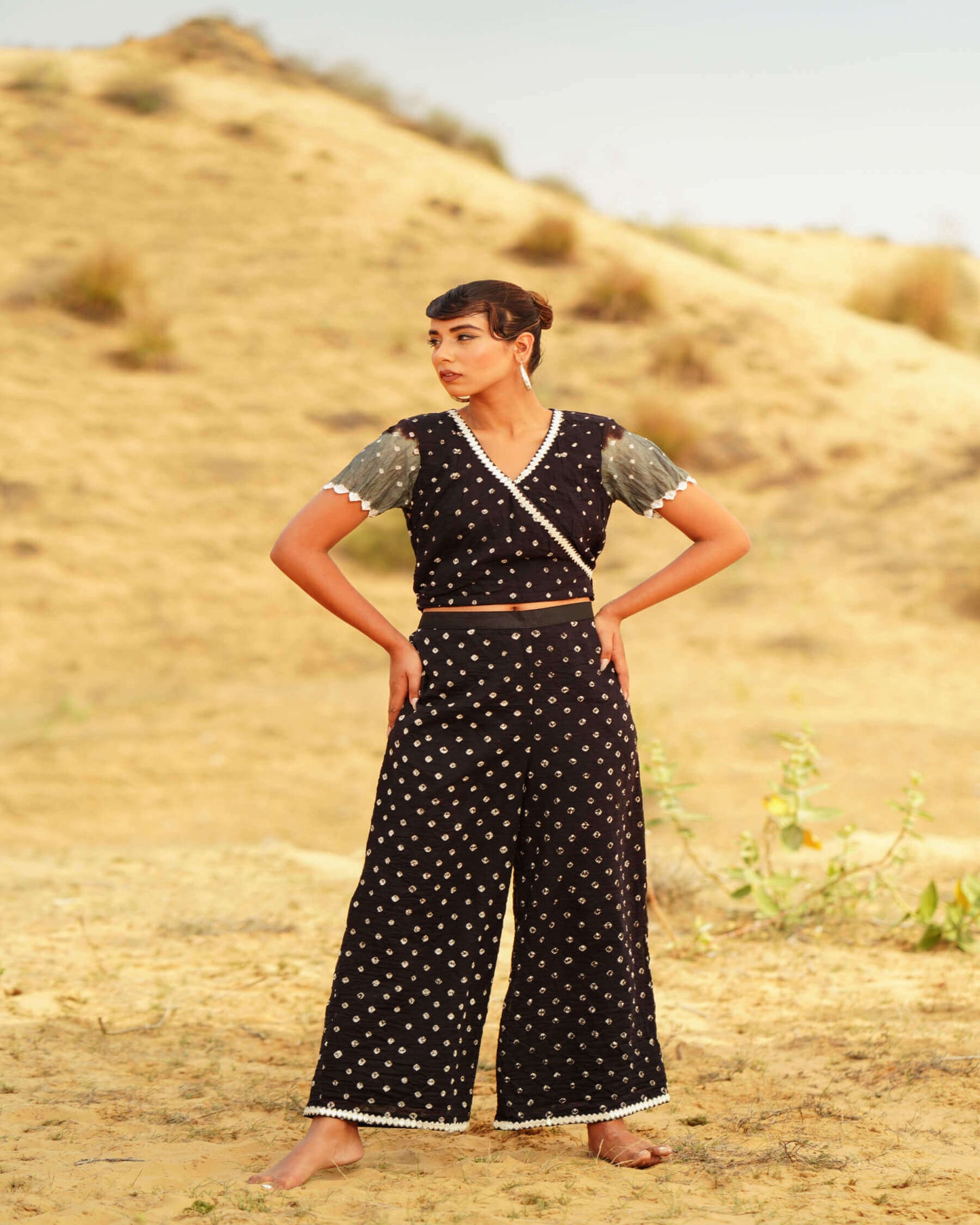 MONOCHROME WRAP SET