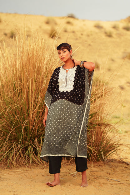 MONOCHROME KAFTAN SET