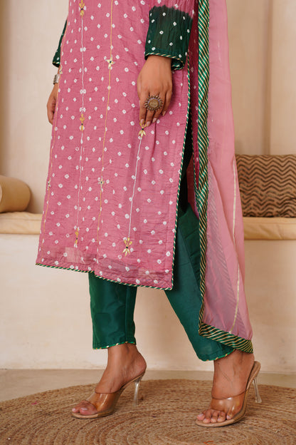 BLUSH BANDHEJ GOTAPATTI SET