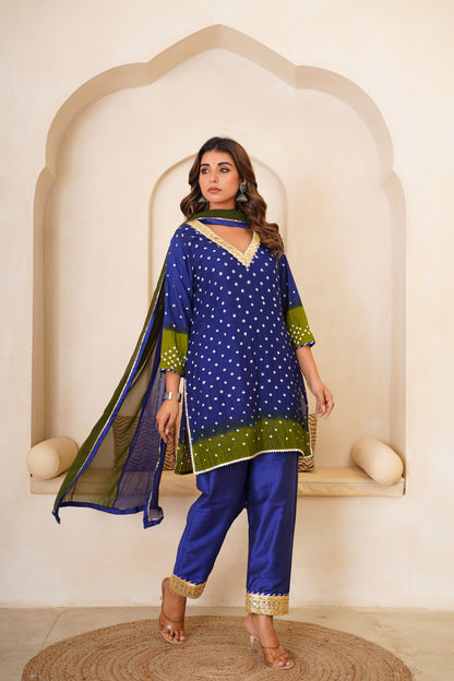 AQUOLIVE GOTAPATTI SUIT