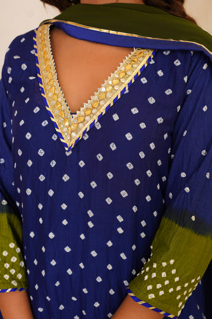 AQUOLIVE GOTAPATTI SUIT