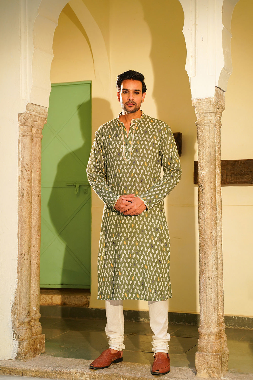OLIVE MEN'S KURTA