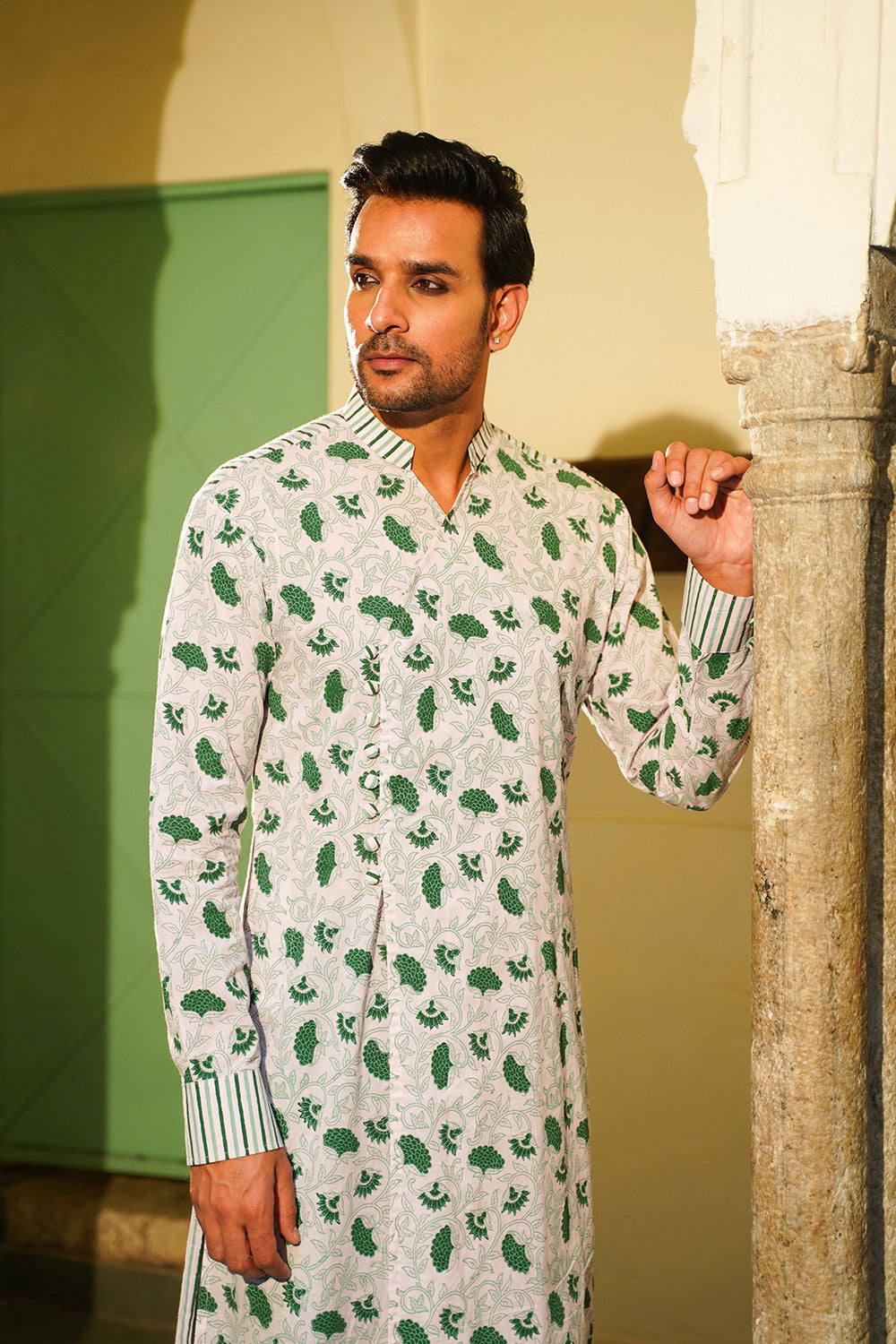 MEN'S ASSYMETRIC ANGARKHA SET