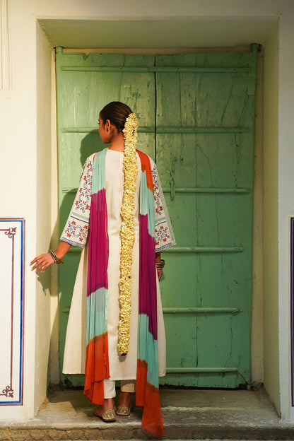 WOMEN'S MORROCCON SUIT