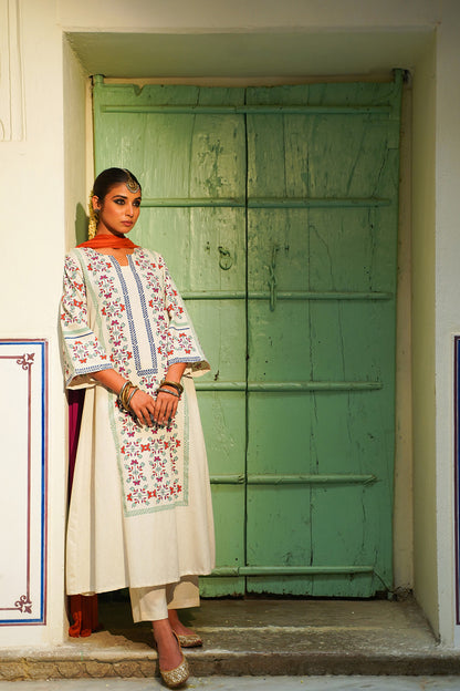 WOMEN'S MORROCCON SUIT