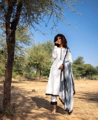 BLACK & WHITE COTTON SUIT WITH SHADED DUPATTA