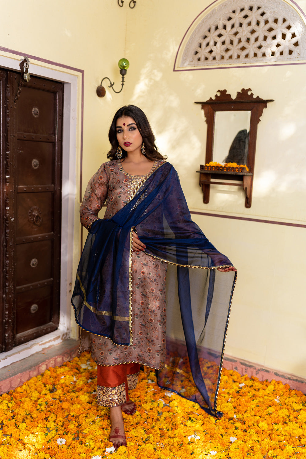 PECAN BROWN GOTAPATTI SUIT