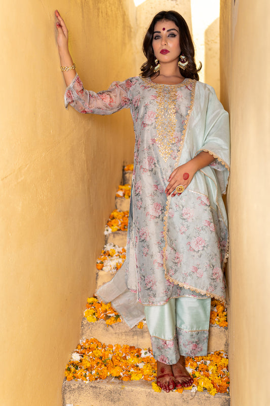 POWDER BLUE GOTAPATTI SUIT