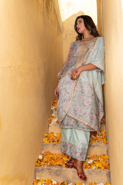 POWDER BLUE GOTAPATTI SUIT