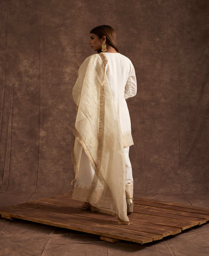OFF WHITE CHANDERI SUIT SET